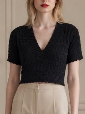 ZARA Textured Cropped Blouse | Black Waffle Knit Shirt | Short Sleeve | M